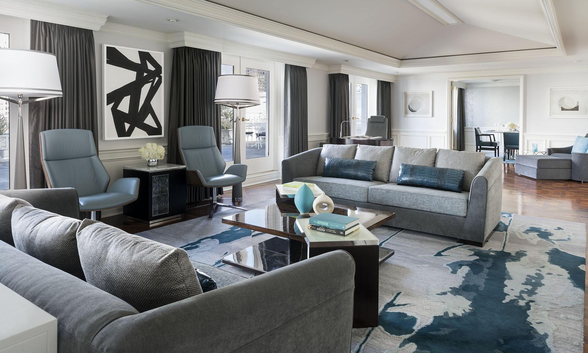 the initial image to display for the slider in room